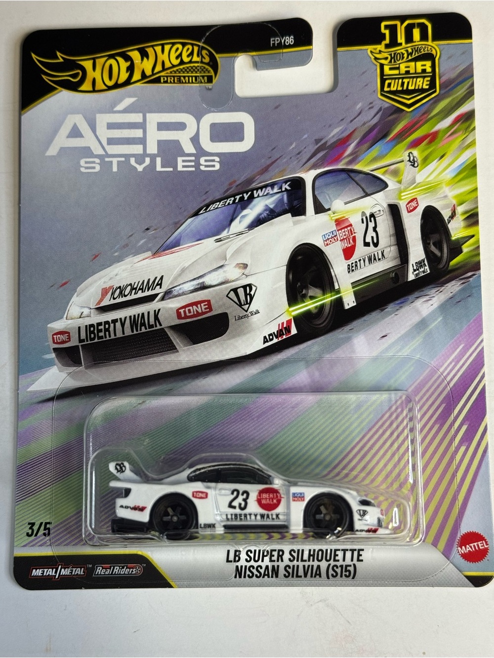 Hot Wheels Premium AERO-STYLES LB SUPER SILHOUETTE NISSAN SILVIA (S15) 3/5